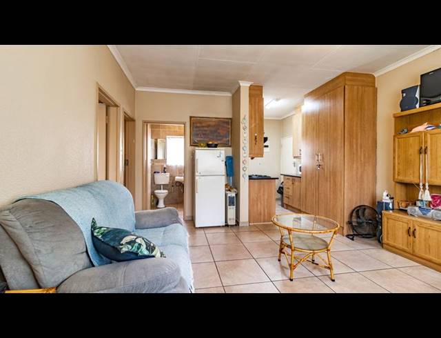 2 BEDROOM APARTMENT FOR SALE IN EDEN GLEN